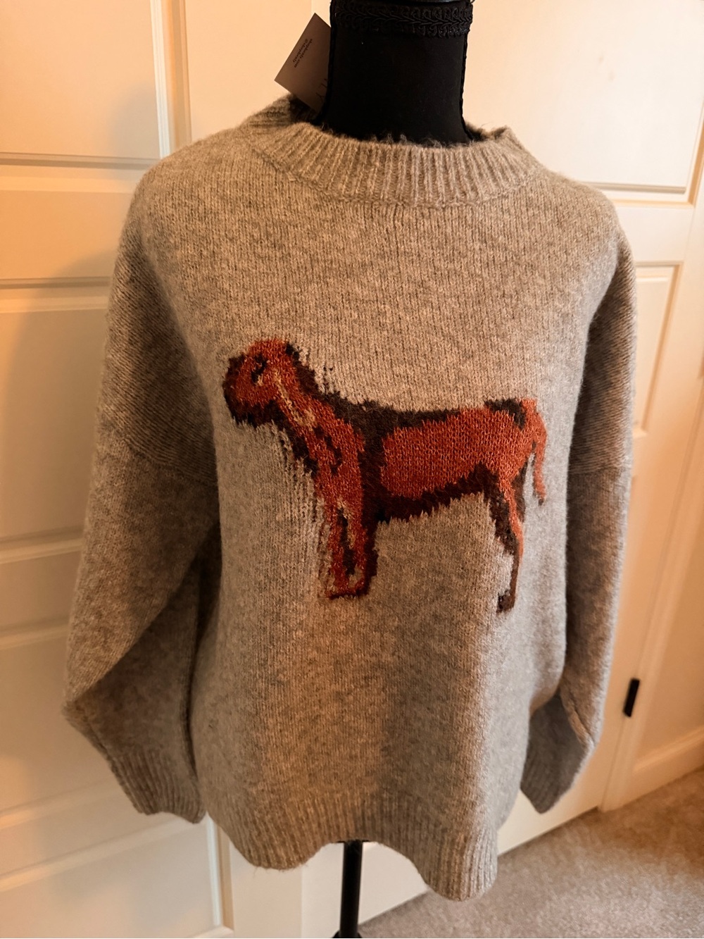 NWT Bailey Rose Grey Sweater with Hound Dog Intarsia
